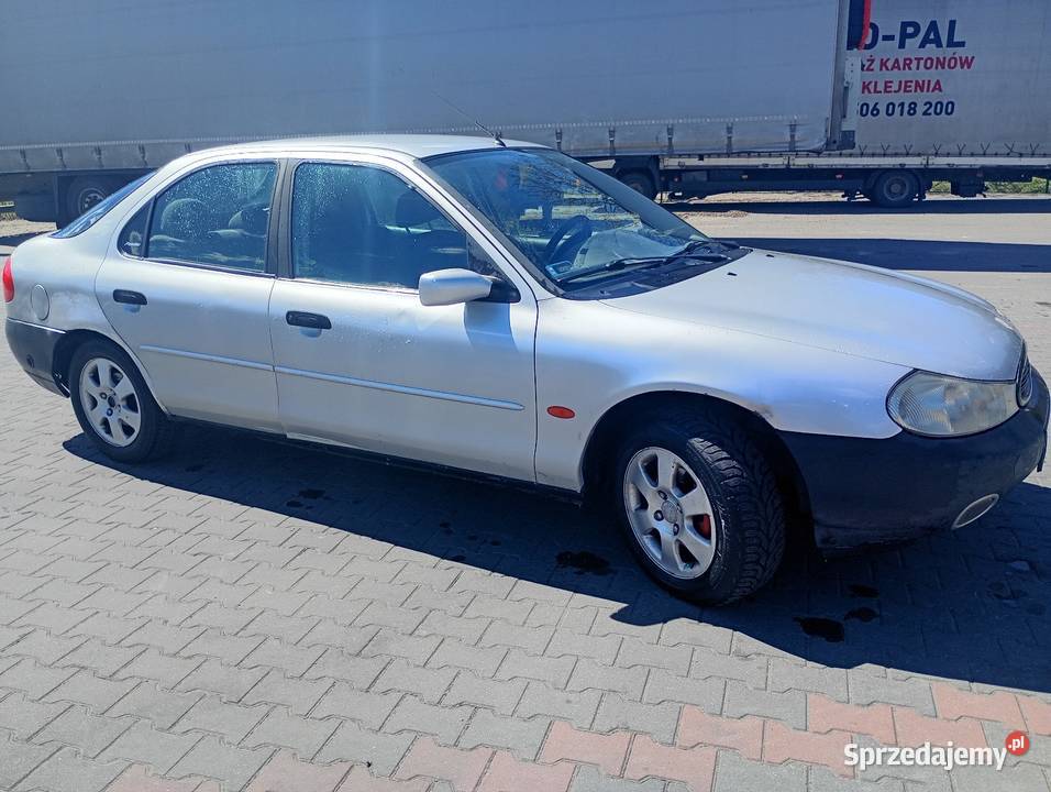 Ford mondeo MK2 18 LPG Poniatowa sprzedam