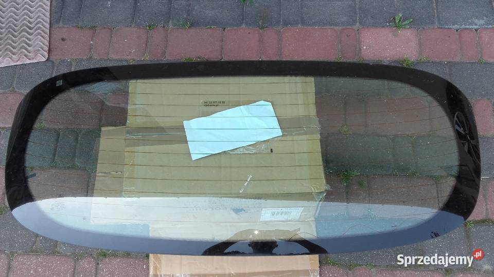 Szyba klapa tył L Fiesta 2013r Karoseria Pilawa sprzedam
