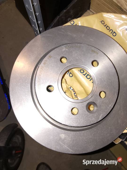 Tarcze hamulcowe tył Ford Focus mk2