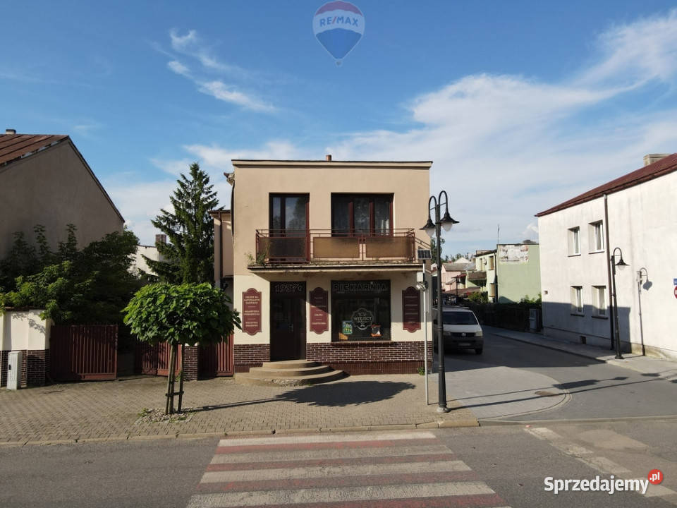 Kompleks handlowomieszkalny z częścią 900m2 Raciąż