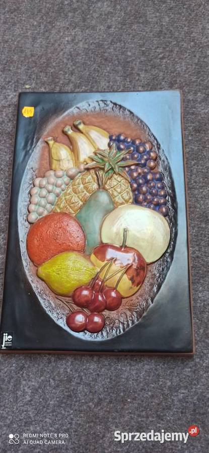 Kafel ceramiczny Z owocami
Sygnowany Jie