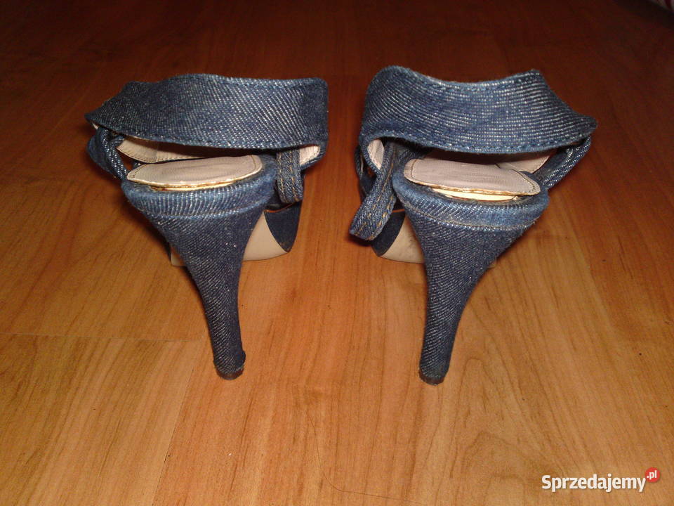 Sandały szpilki unikat na platformie koturnie CCC Sandały i klapki dolnośląskie Wrocław