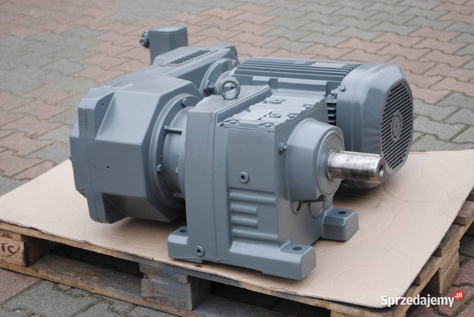 Motoreduktor 11kw z regulacją 25155obrmin firmy lubuskie Kargowa