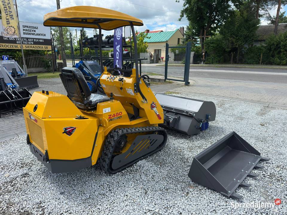 Nowa Miniładowarka XGV Z480 z silnikiem KOOP