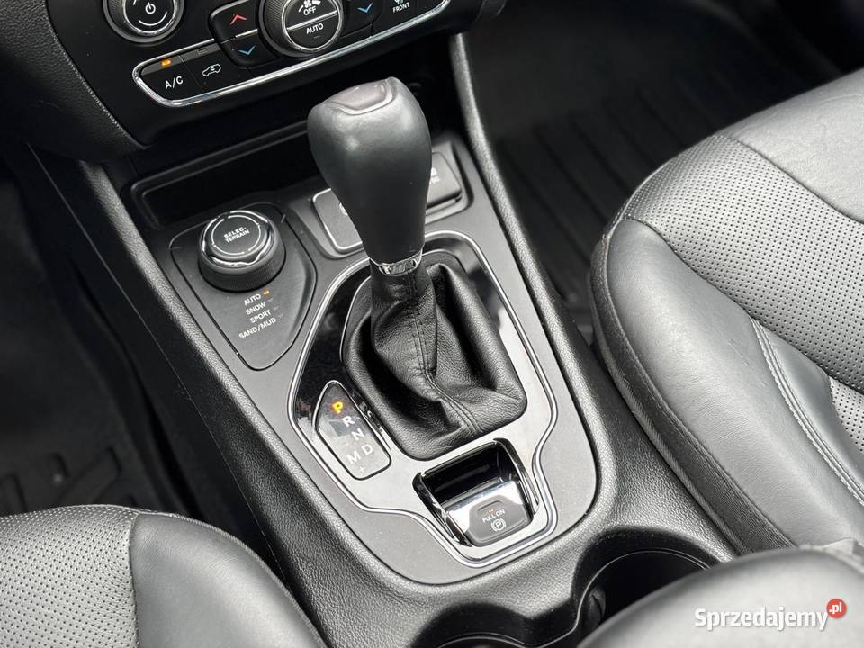 JEEP CHEROKEE 32 V6 2019 r 4x4 ASR (kontrola trakcji) Cherokee Lubartów