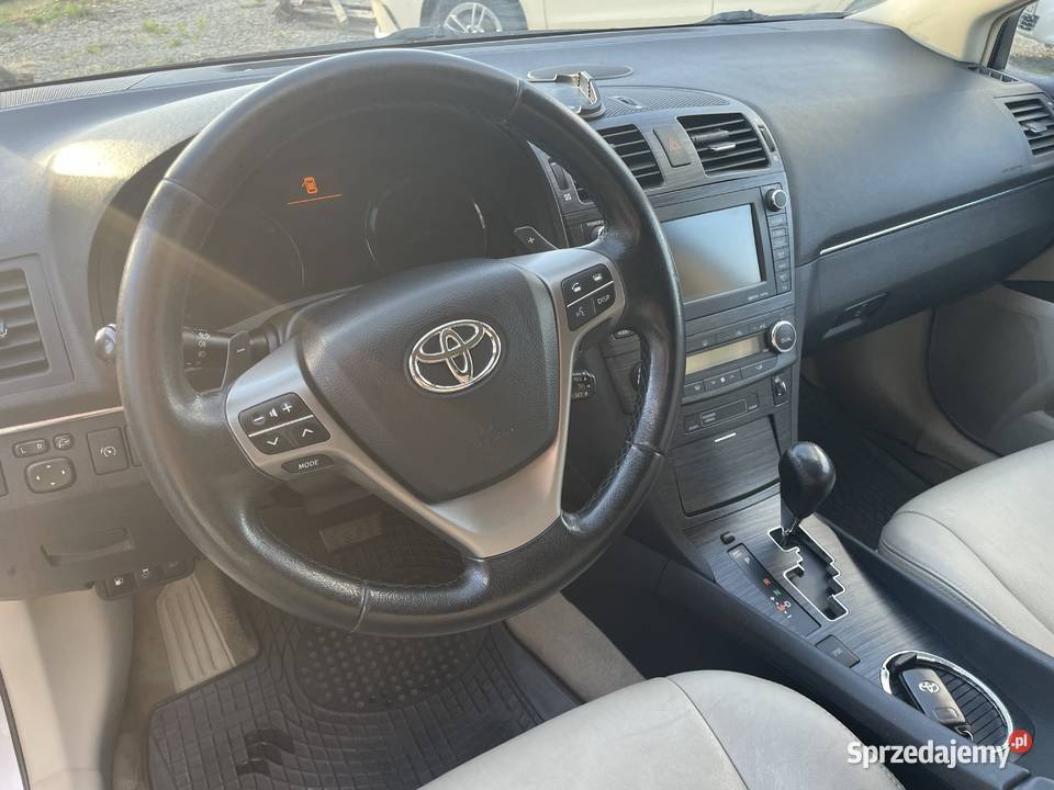 Toyota Avensis T27 22 DCAT Automat Hak Rzeszów