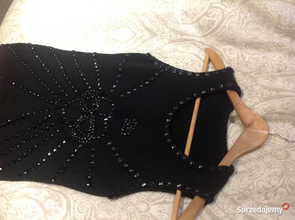Efektowana Czarna Mini Sukienka Sweterkowa Nowa Sól sprzedam
