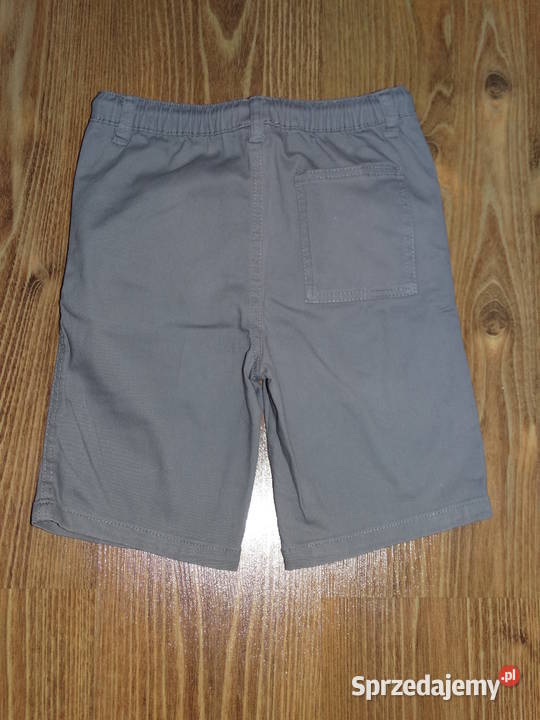 Krótkie spodenki jeansowe r134 Dla Dziecka Legnica