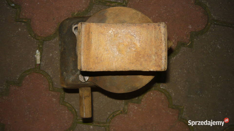 Podnośnik śrubowy lewarek stary Sokółka