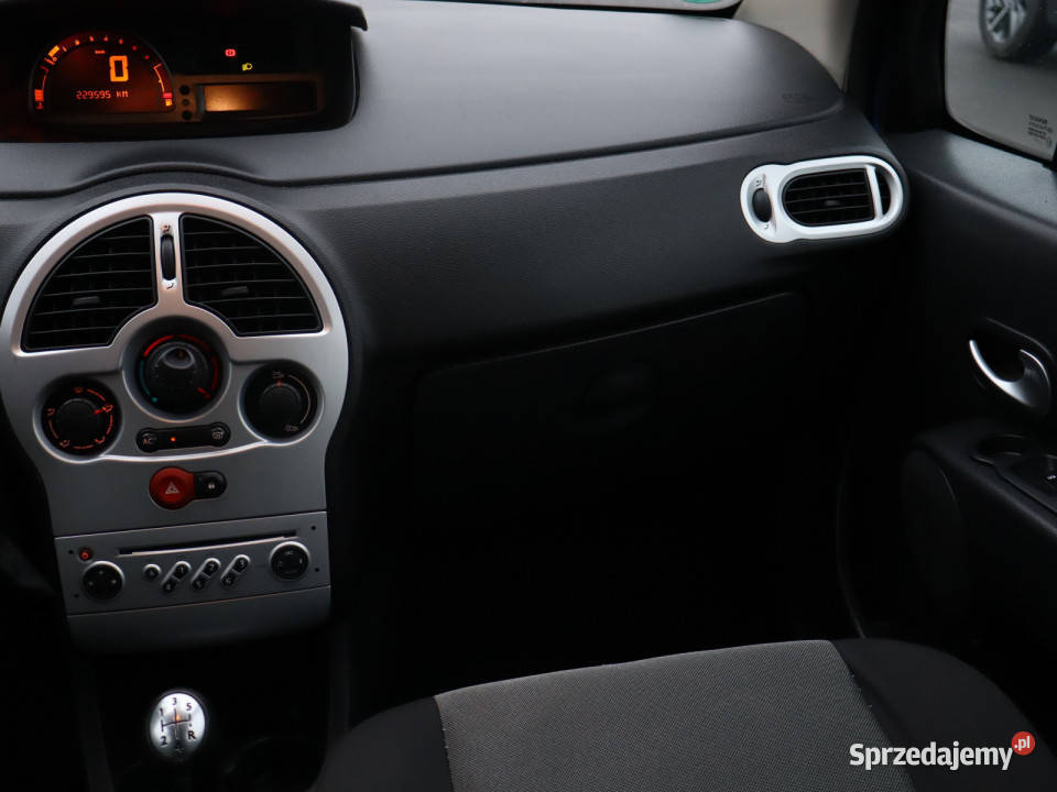 Renault Modus 12 TCe czujnik parkowania dolnośląskie Bielany Wrocławskie