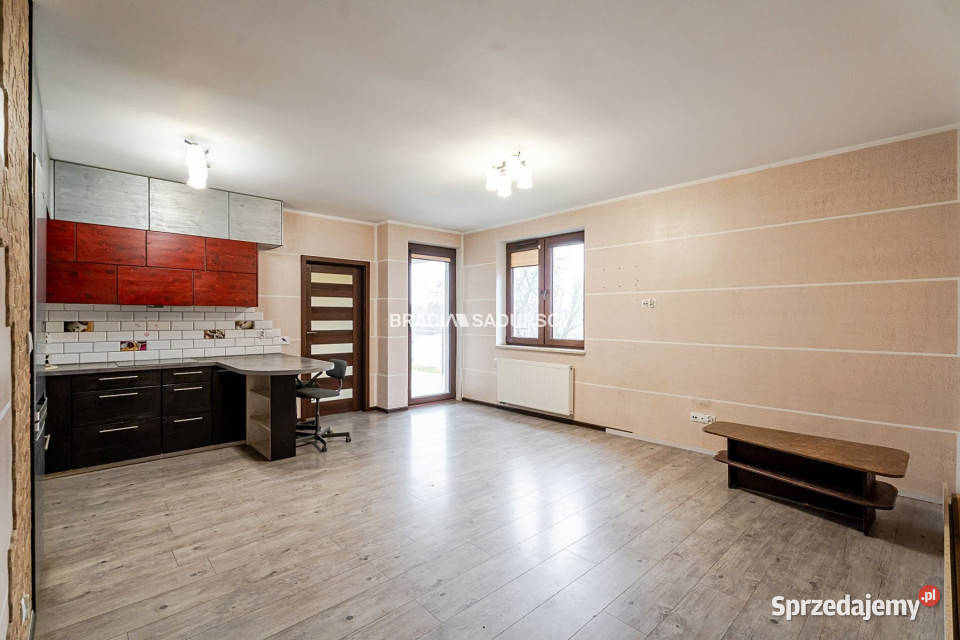 Do sprzedaży mieszkanie 6106m2 3 pokojowe Kraków Mieszkania