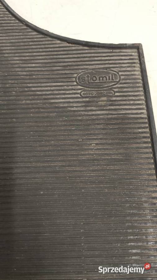 Fiat 126p 500 st bambino dywanik gumowy Stomil Żabno