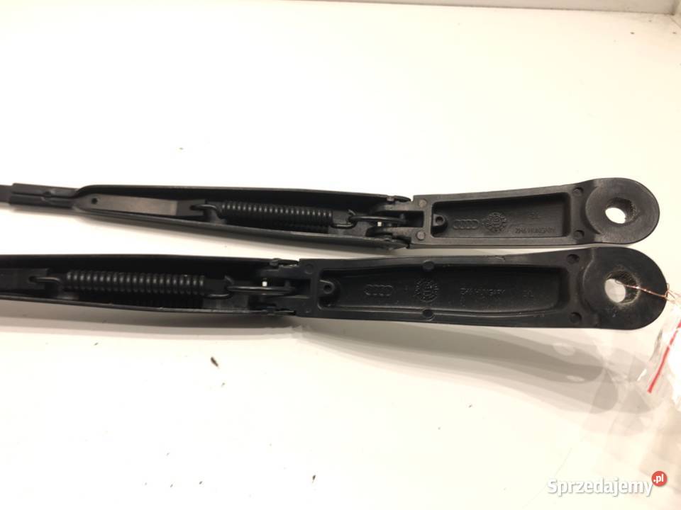 RAMIĘ WYCIERACZKI KOMPLET PRZÓD AUDI Q7 4M