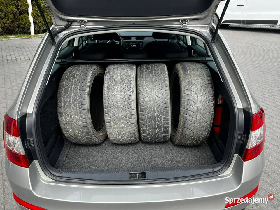 koda Octavia Salon Polska 4x4 20 TDI 150 III Kombi Baranowo