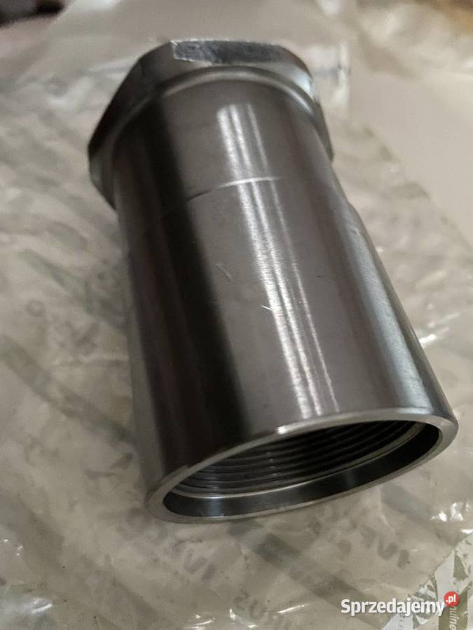 Tuleja 84316956 nakrętka półosi Holland Case Białystok