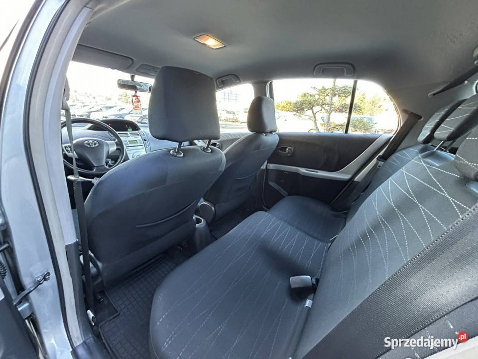 Toyota Yaris klimatyzacja benzynka manual Yaris śląskie Żory