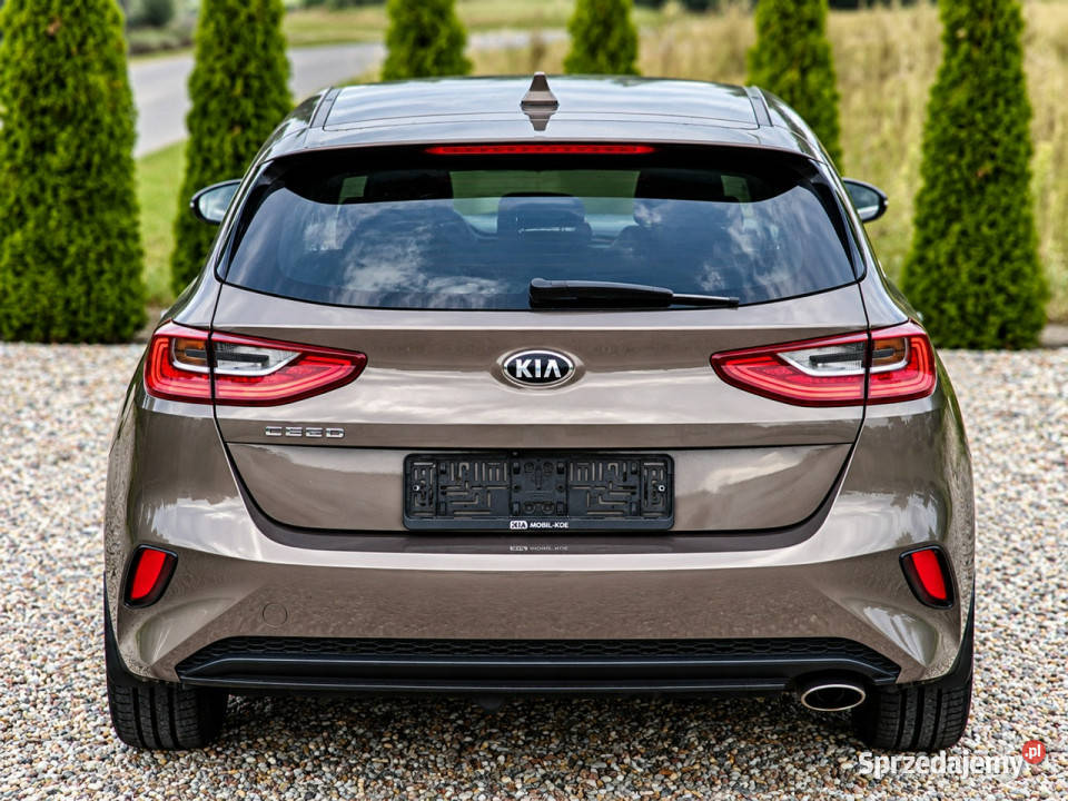 Kia Ceed III 2018 Sadlno