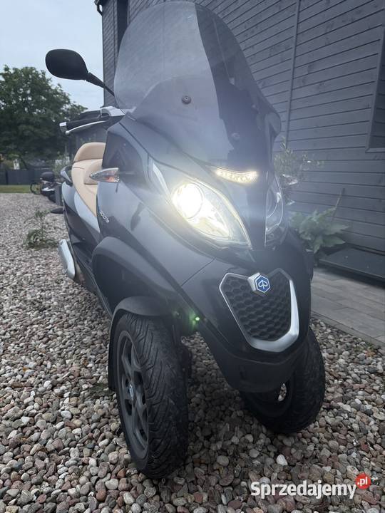 Motocykl Piaggio MP3