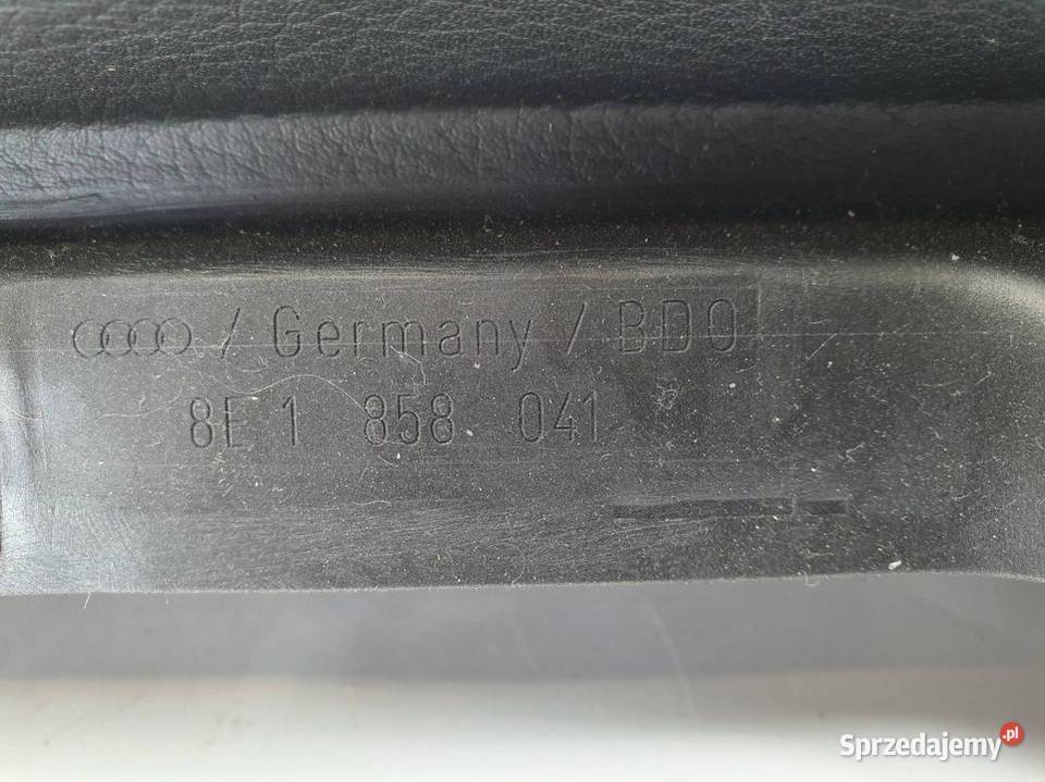 DESKA KOKPIT AUDI A4 B7 8E1858041 Lipno