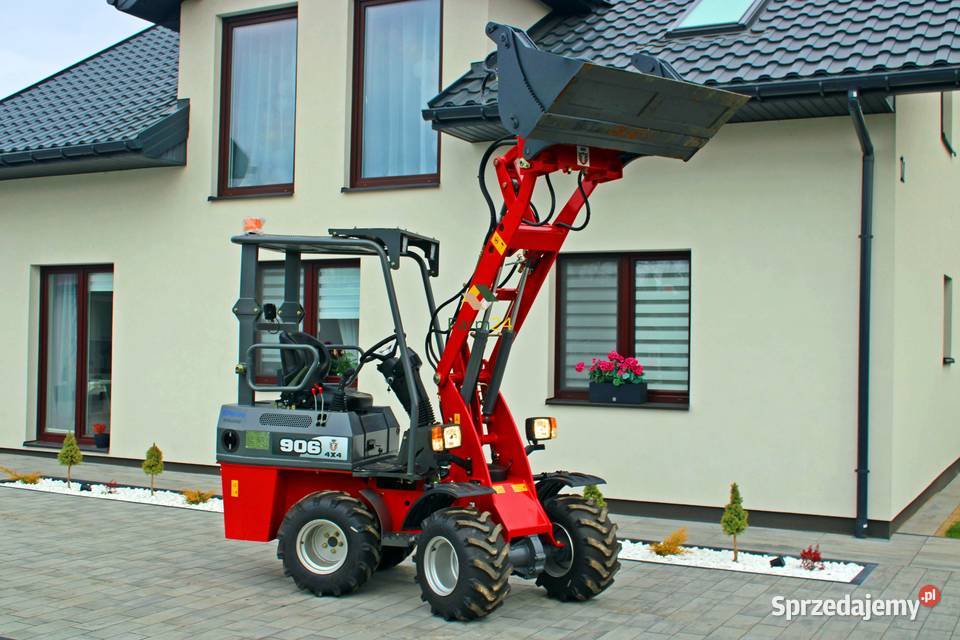 Mini Ładowarka hodowców PERKINS Miniładowarka