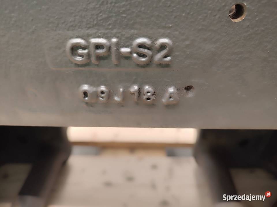 Obciążnik wspornik 42798004 MASSEY FERGUSON 6714 wielkopolskie Wilkowo