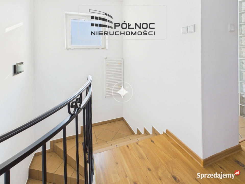 Ełk Armii Krajowej 54 na wynajem 2 pok w centrum piwnica