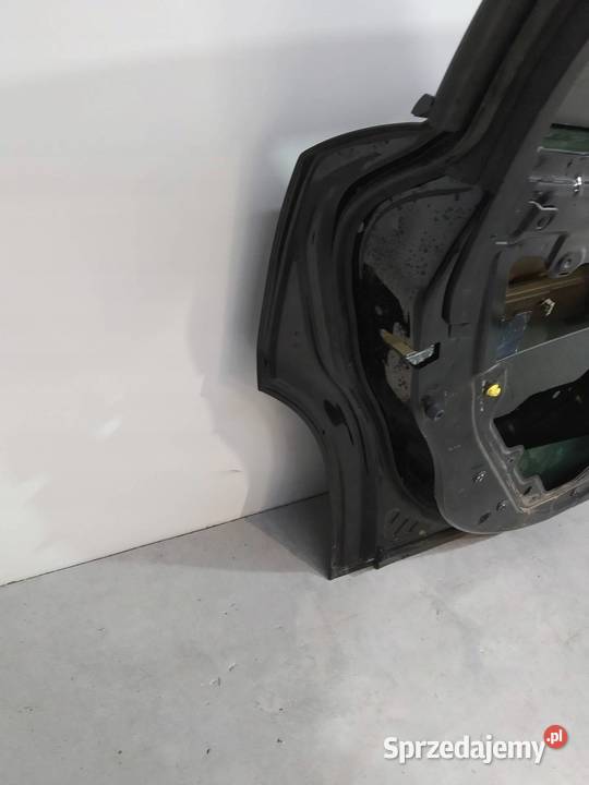 DRZWI LEWE TYŁ CZARNE Dodge Charger VII 2011