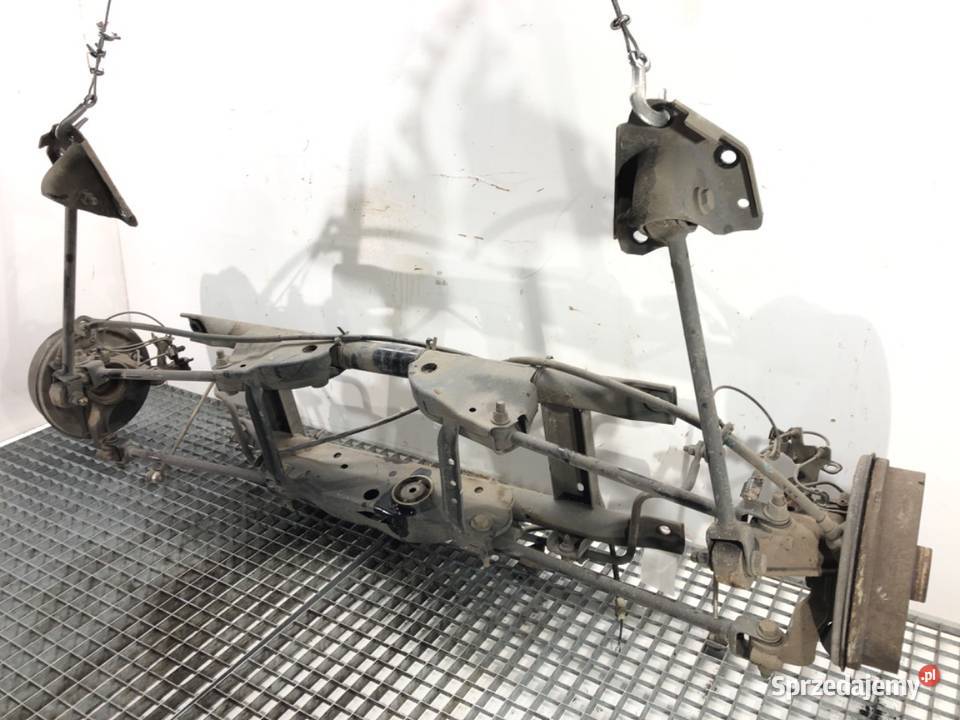 BELKA TYŁ DACIA DUSTER Hatchback TYLNA