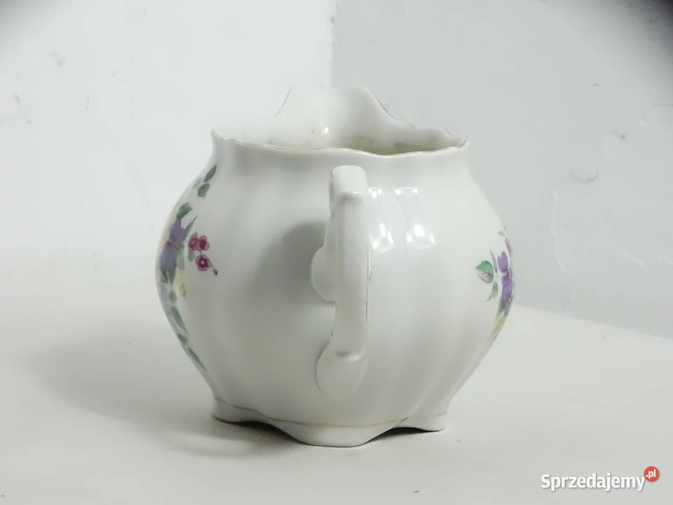 Porcelanowy mlecznik Ćmielów motyw kwiatowy Dzbanki, karafki i mleczniki Biłgoraj