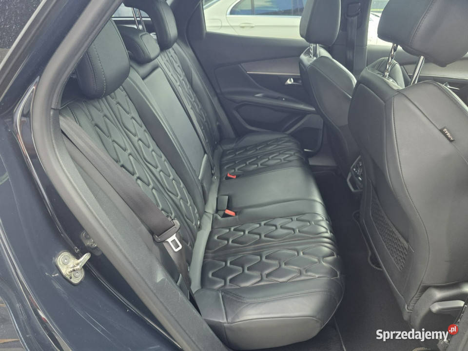 Peugeot 3008 FOCAL full LED masaże skóry centralny zamek Czarnków