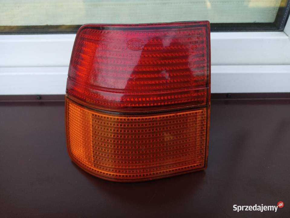 Seat Toledo I 1 lampa tył tylna lewa narożna w osobowe Oświetlenie Sieradz