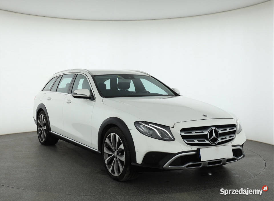 Mercedes E E 220 d 4MATIC Piaseczno