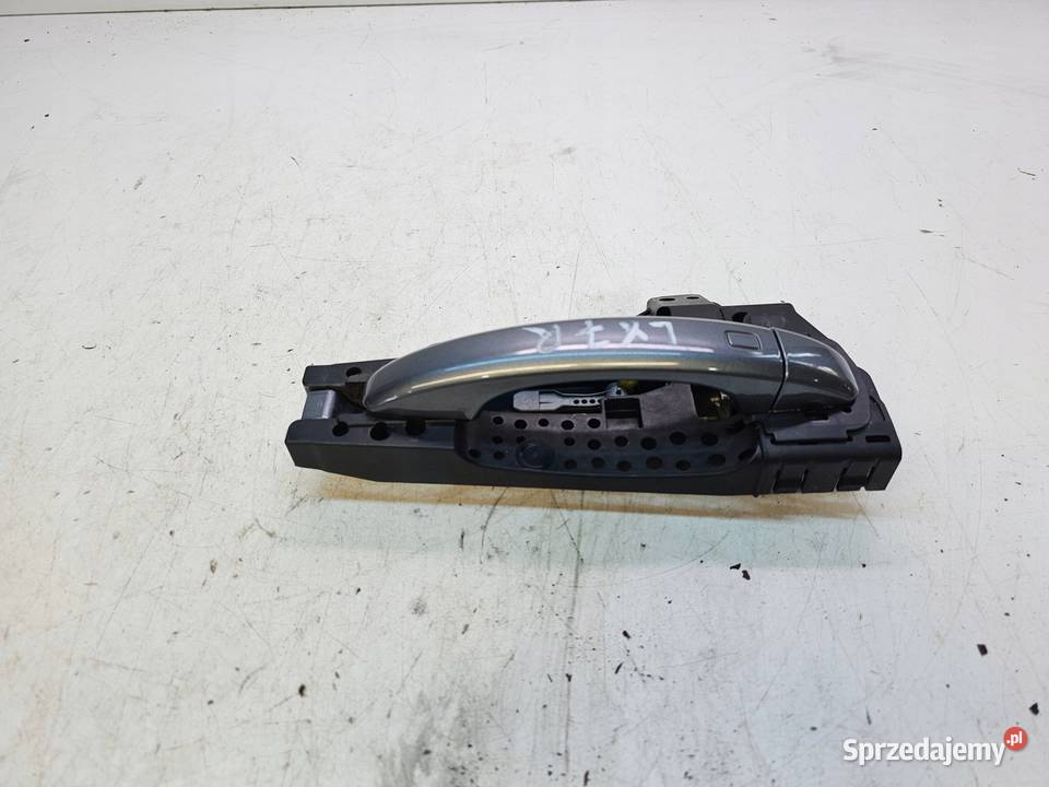 KLAMKA PRAWA AUDI A4 B8 A5 8T Q5 LX7Z 8T0837886B Klamki Przystajń