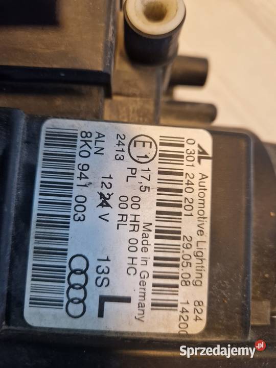 Lampa Audi A4 B8 przed liftem 20082012Prawa lewa Kwilcz