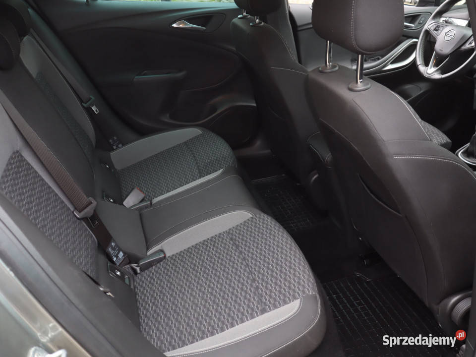 Opel Astra 12 Turbo śląskie