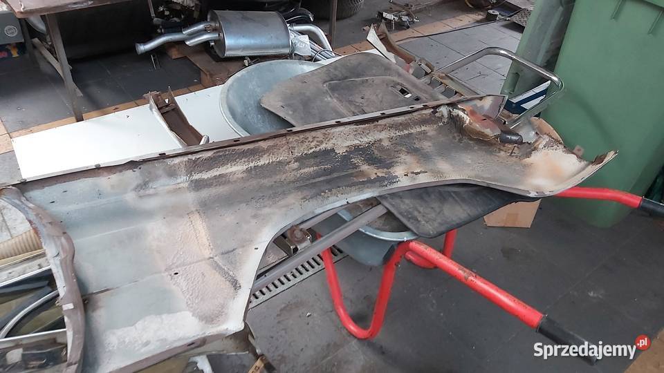 W116 błotnik lewy wielkopolskie