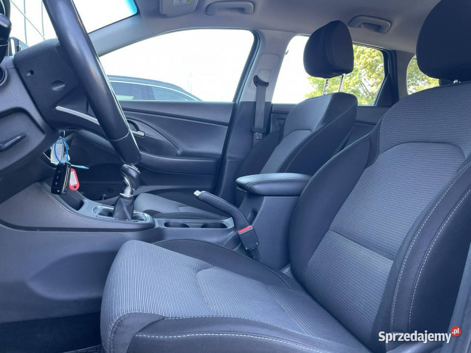 Hyundai i30 14 MPI 100 Classic Salon Polska 100KM