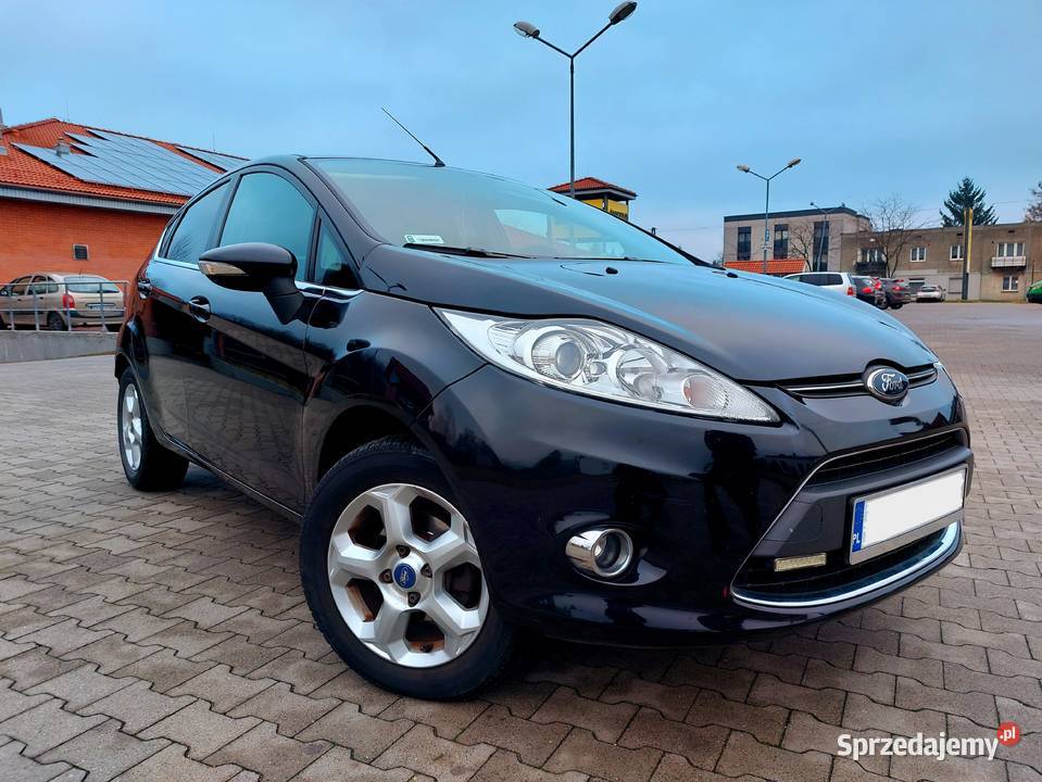 Ford Fiesta MK7 14 TDCi Titanium czarny sprzedam Radomsko