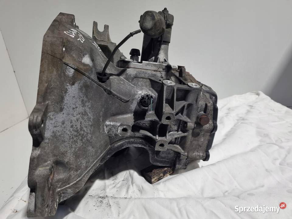 SKRZYNIA BIEGÓW Opel Astra J IV 14 16V AT2W419 Rudka