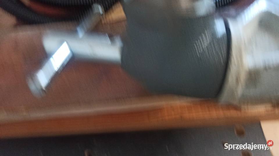 uchwyt do mechanizmu posuwu skrętny odlew nowy Kłodawa