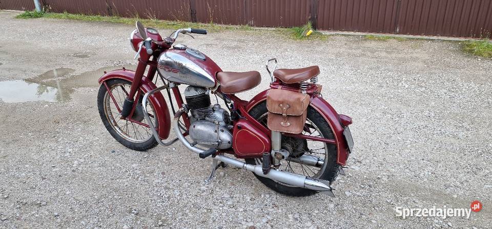 Jawa perak 250 Tuchola