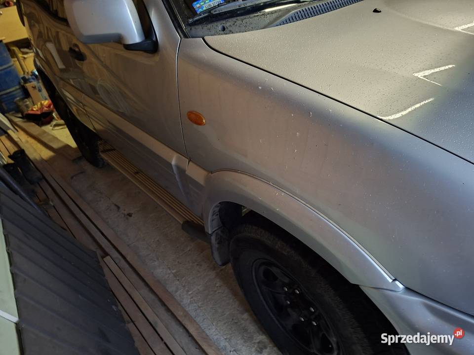Nissan terrano 27tdi