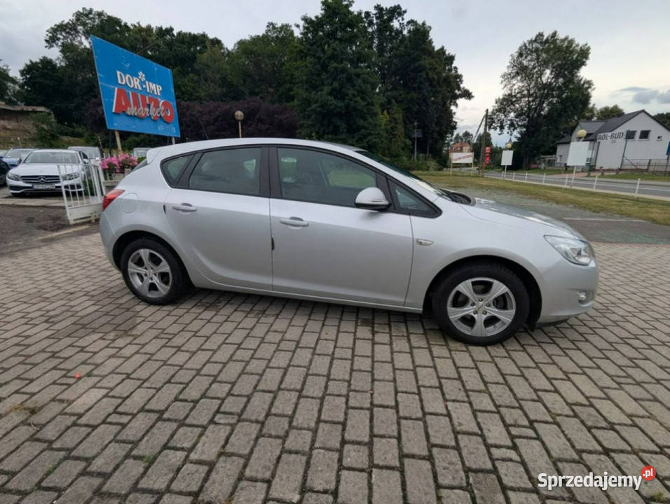 Opel Astra 16 ecotecrSALON I nieuszkodzony Astra Biała