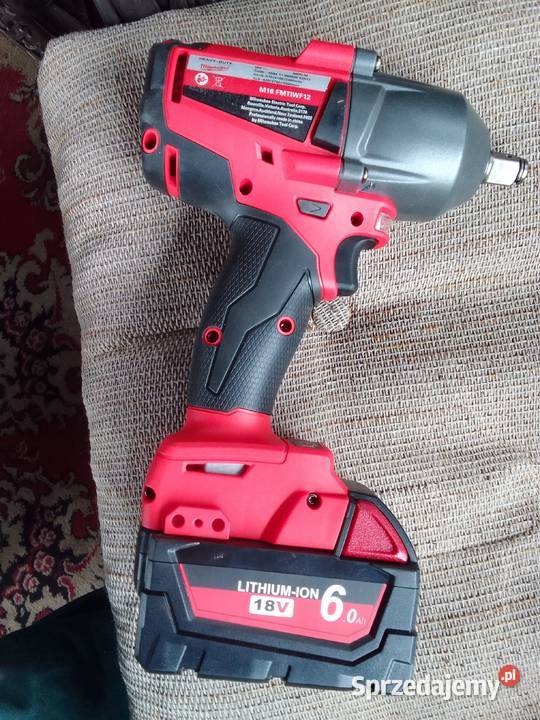 Klucz udarowy Milwaukee M18 900nm Góra