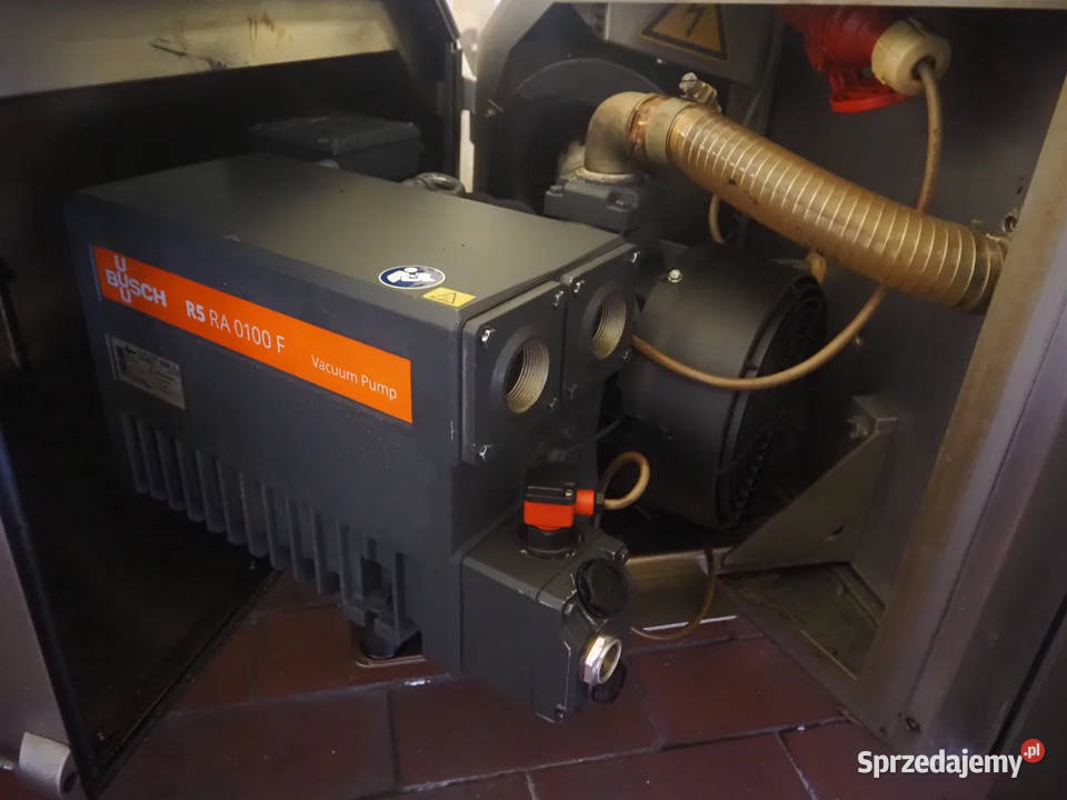 HANDTMANN HVF 658 Nadziewarka wysokiej próżni z Krotoszyn