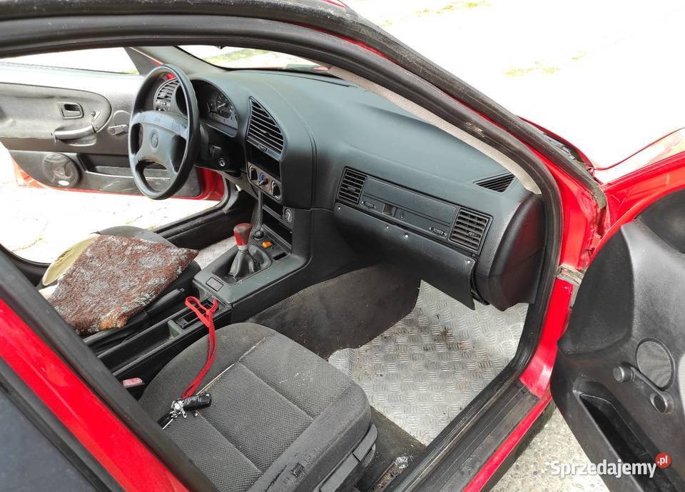 BMW E36 16 Benzyna 1993r Racibórz sprzedam
