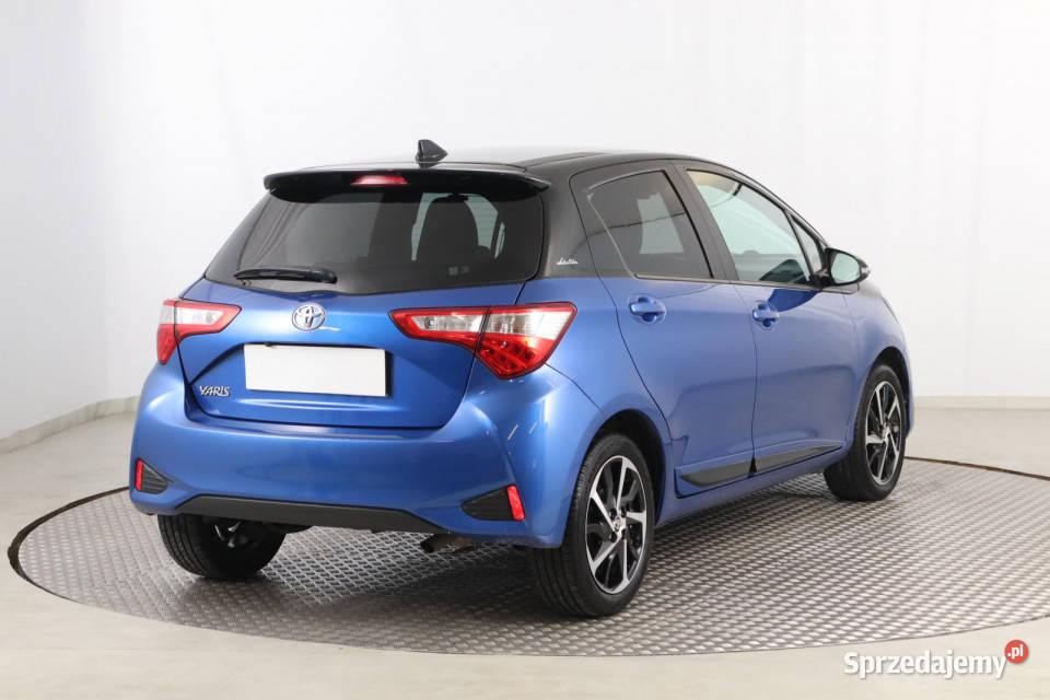 Toyota Yaris 15 Dual VVTi benzyna Zabrze