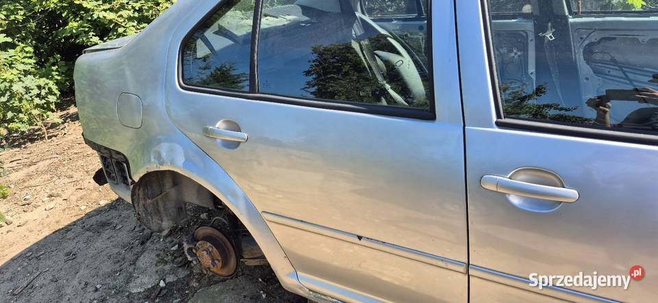 Drzwi prawy tył Vw Bora Sedan LA7W pomorskie Słupsk