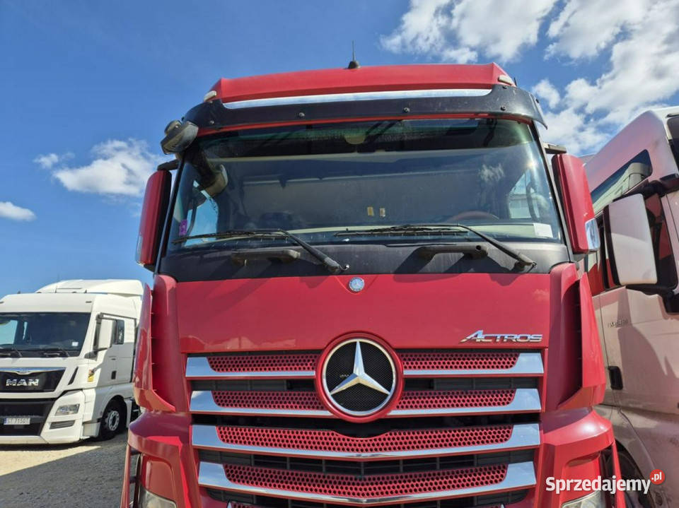 Mercedes Actros Komorniki