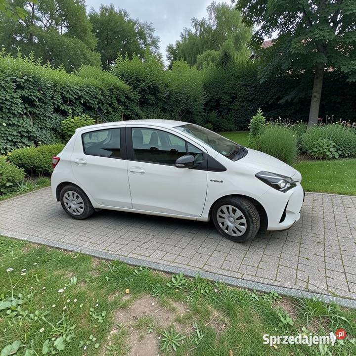 Toyota Yaris 2017 15 Hybrid mazowieckie Warszawa